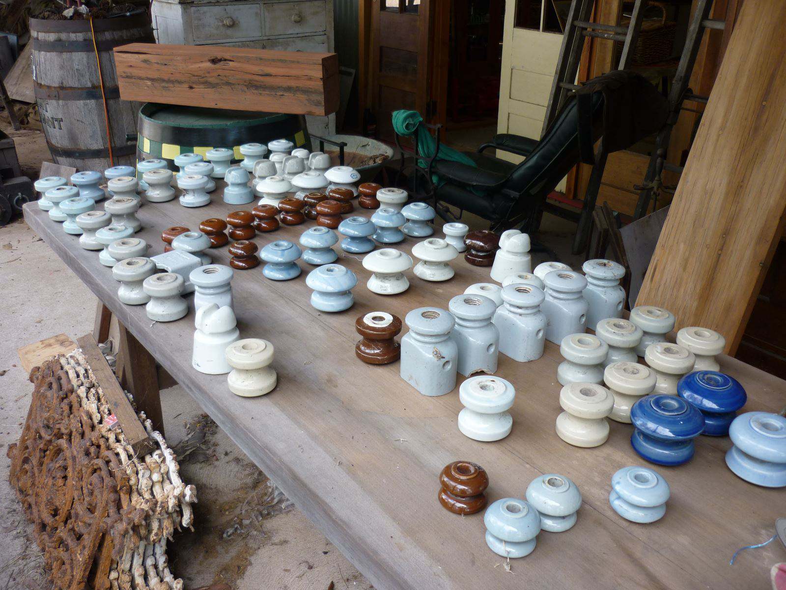 Ceramic / Porcelain Insulators